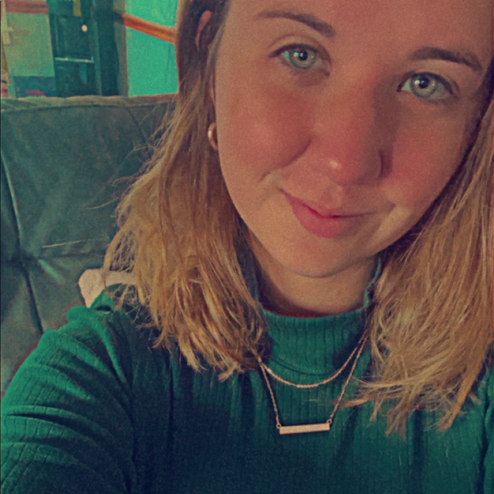 Meet your Posher, Madison